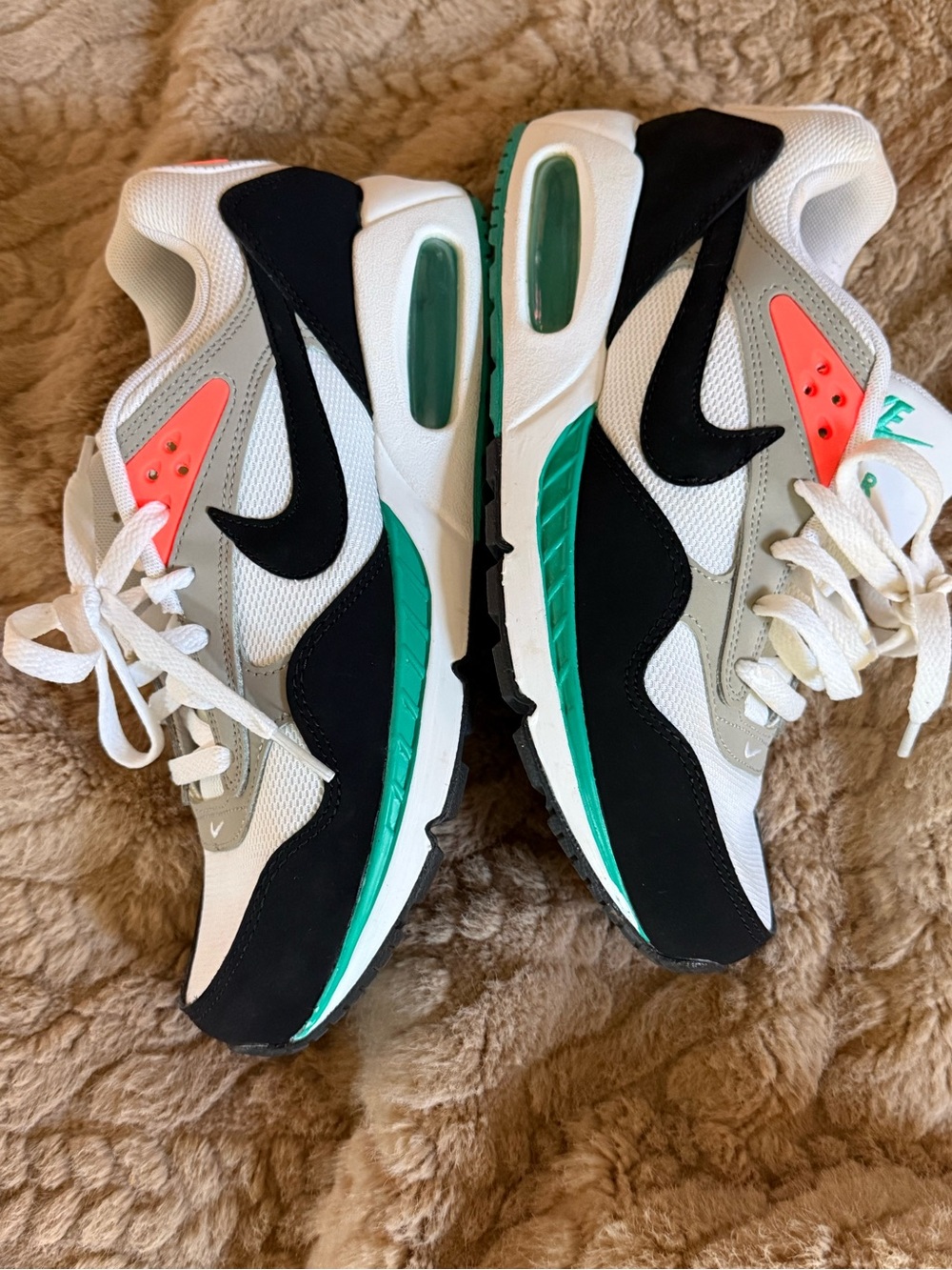 Women’s Nike Air Max Correlate “New Green” Running Shoes, Size 9.5